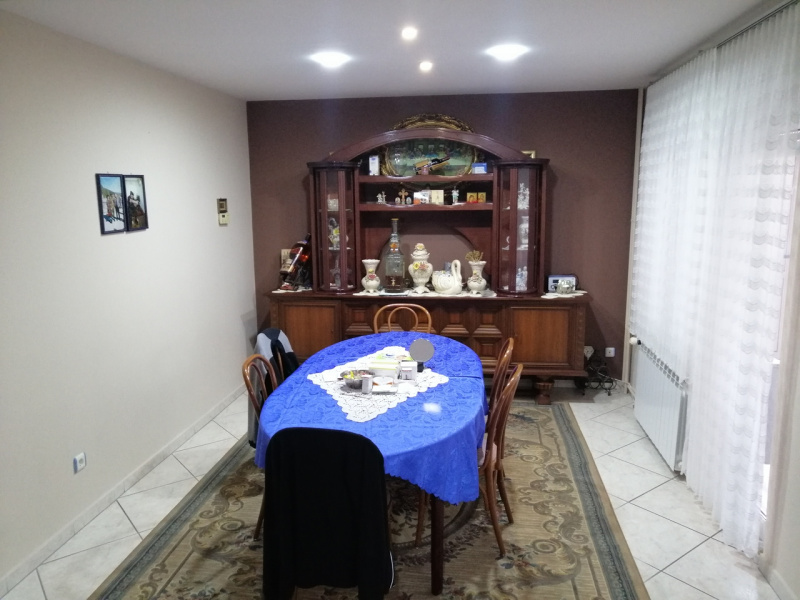 Lazarevac, Lazarevac, ,4 BathroomsBathrooms,Kuća,Prodaja,1170