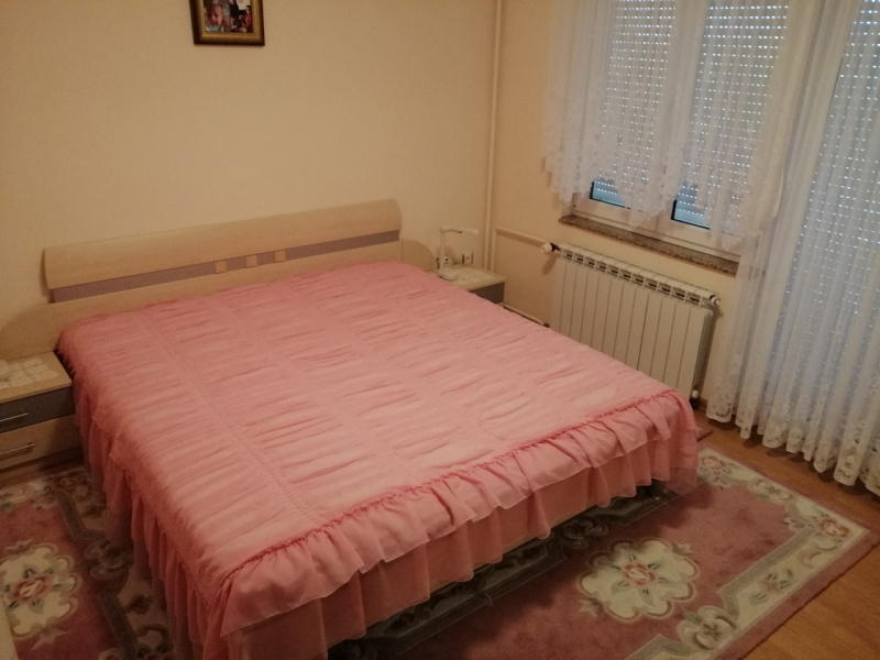 Lazarevac, Lazarevac, ,4 BathroomsBathrooms,Kuća,Prodaja,1170