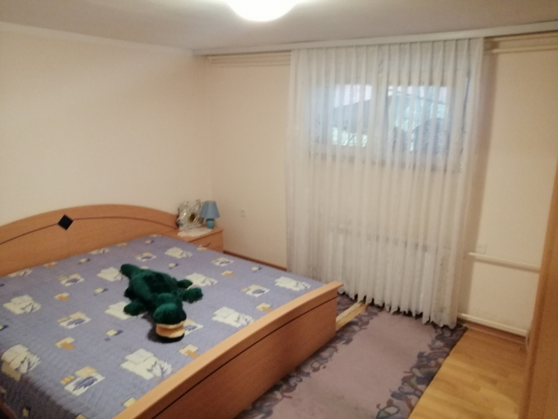 Lazarevac, Lazarevac, ,4 BathroomsBathrooms,Kuća,Prodaja,1170