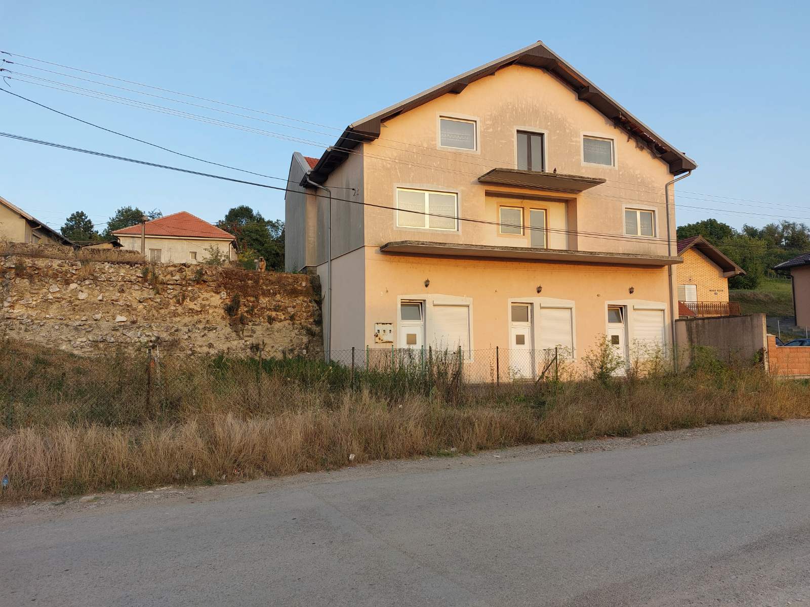 Veliki Crljeni, Lazarevac, ,5 BathroomsBathrooms,Kuća,Prodaja,1330 Veliki Crljeni, Lazarevac, ,5 BathroomsBathrooms,Kuća,Prodaja,1330