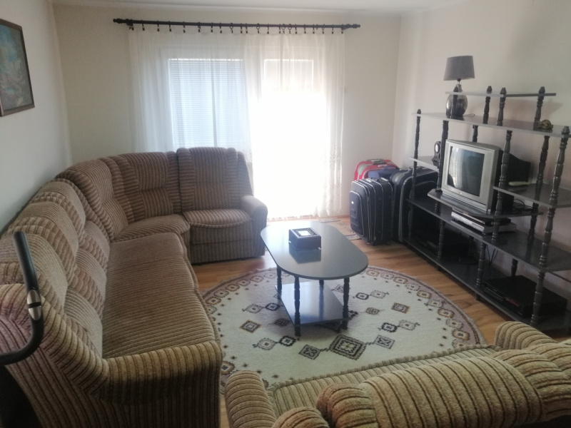 Lazarevac, Lazarevac, ,3 BathroomsBathrooms,Kuća,Prodaja,1443