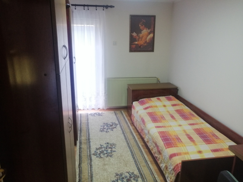 Lazarevac, Lazarevac, ,3 BathroomsBathrooms,Kuća,Prodaja,1443