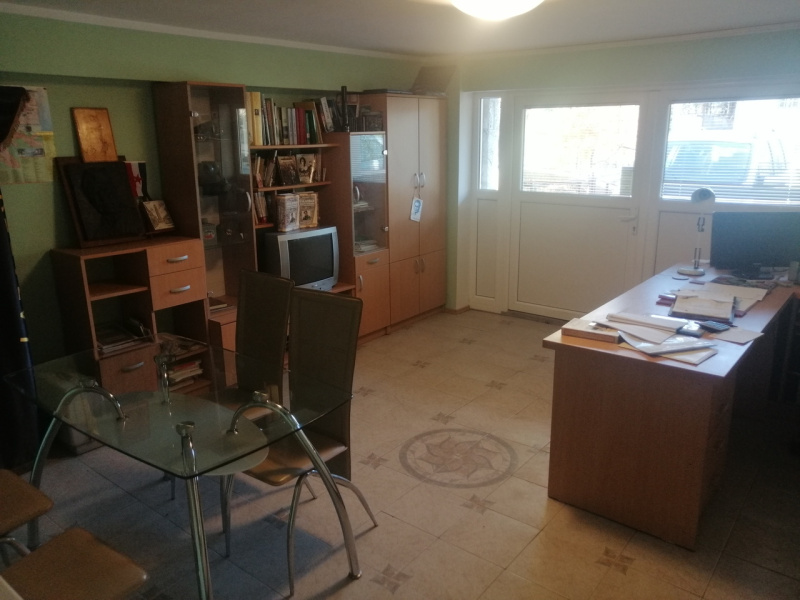Lazarevac, Lazarevac, ,3 BathroomsBathrooms,Kuća,Prodaja,1443