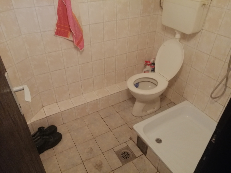Lazarevac, Lazarevac, ,3 BathroomsBathrooms,Kuća,Prodaja,1443