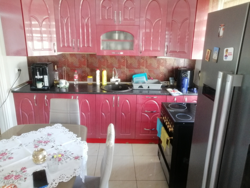 Lazarevac, Lazarevac, ,4 BathroomsBathrooms,Kuća,Prodaja,1600