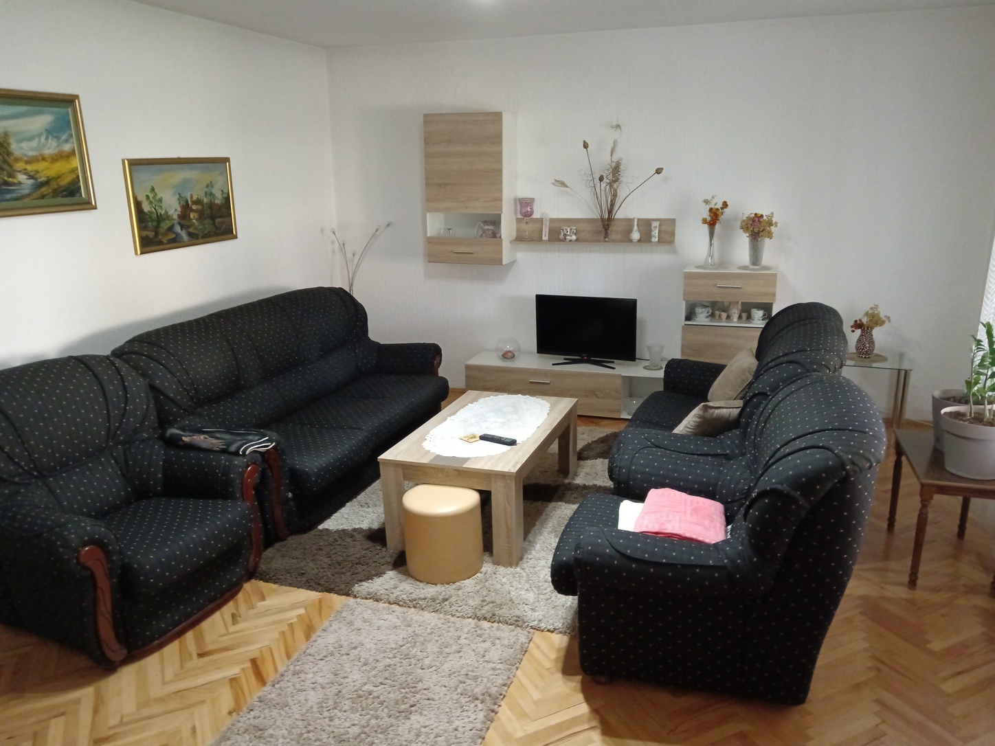 Lazarevac, Lazarevac, ,4 BathroomsBathrooms,Kuća,Prodaja,1616 Lazarevac, Lazarevac, ,4 BathroomsBathrooms,Kuća,Prodaja,1616
