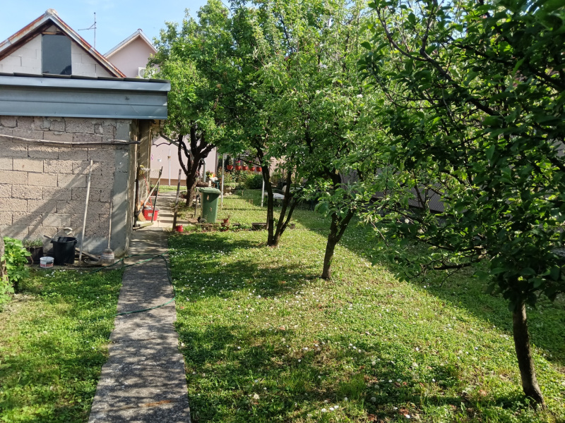 Lazarevac, Lazarevac, ,2 BathroomsBathrooms,Kuća,Prodaja,1639