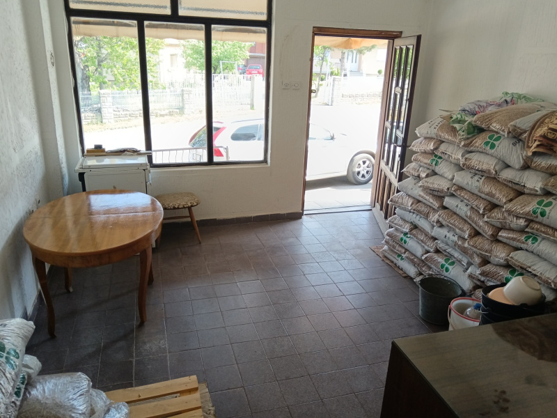 Lazarevac, Lazarevac, ,2 BathroomsBathrooms,Kuća,Prodaja,1639