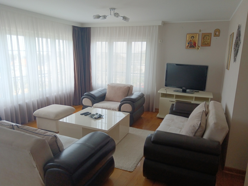 Lazarevac, Lazarevac, ,4 BathroomsBathrooms,Kuća,Prodaja,1667