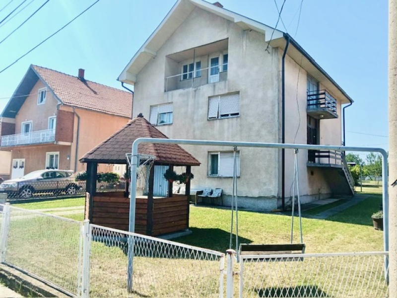 0 ,Kuća,Prodaja,0,1740